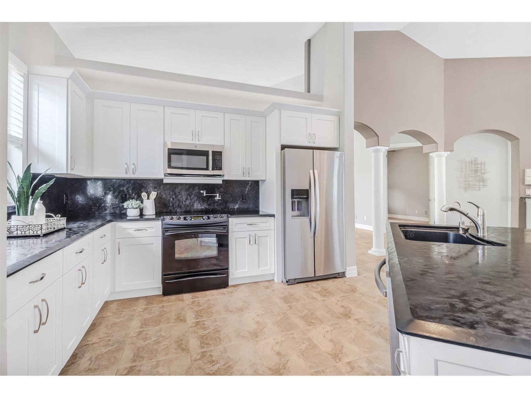 9754 Wilshire Lakes Boulevard Naples FL 34109 U8246889 image3