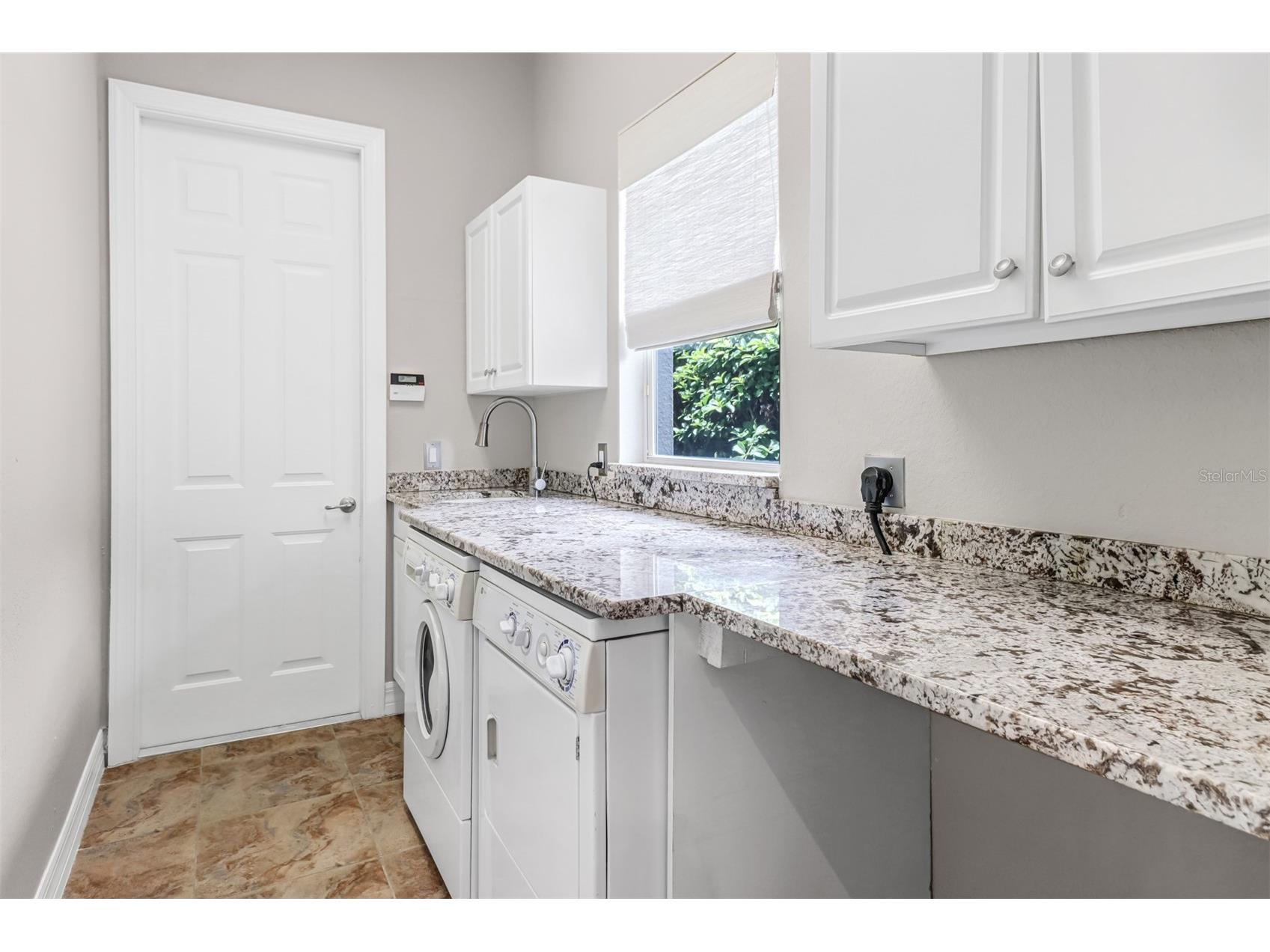 9754 Wilshire Lakes Boulevard Naples FL 34109 U8246889 image32