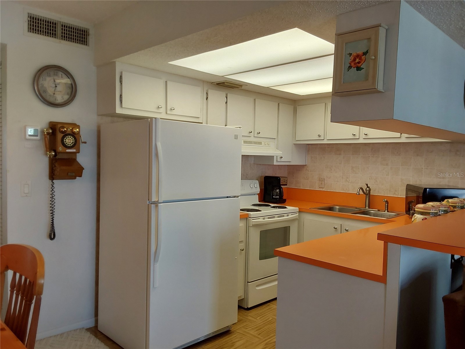 9755 Harrell Avenue #206 Treasure Island FL 33706 - BLIND PASS TB8457481 image15