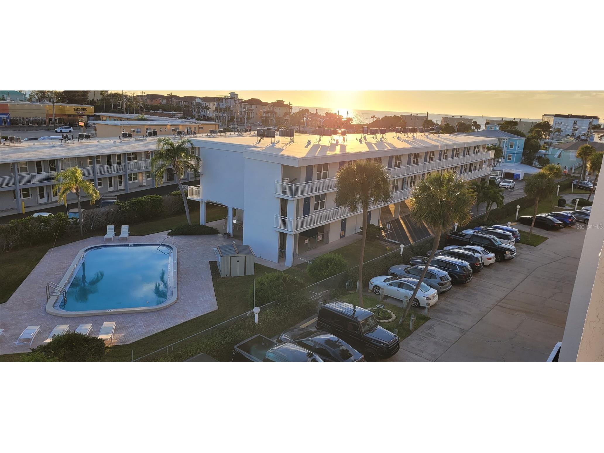 9755 Harrell Avenue #206 Treasure Island FL 33706 - BLIND PASS TB8457481 image8