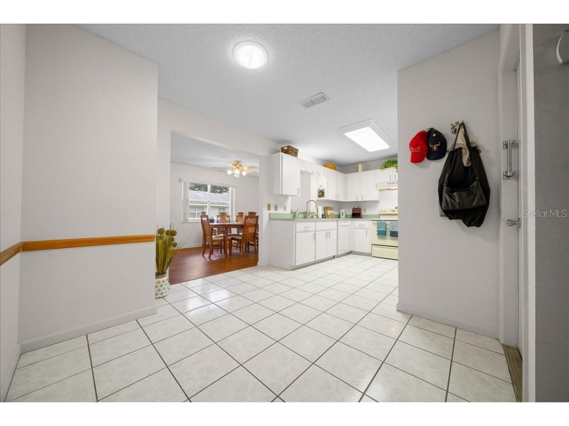 9755 SW 94th Terrace #A Ocala FL 34481 OM710438 image18