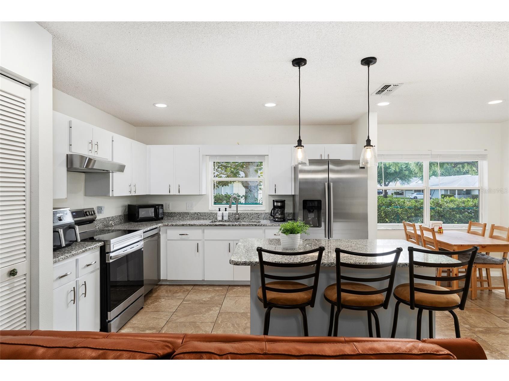 9755 SW 94th Terrace #D Ocala FL 34481 OM726284 image2