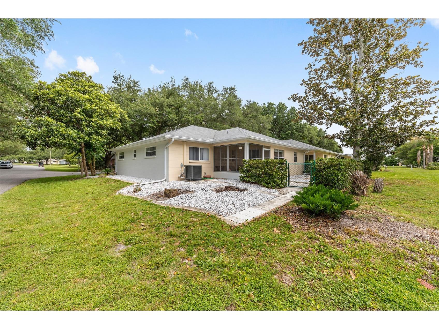 9755 SW 94th Terrace #D Ocala FL 34481 OM726284 image27