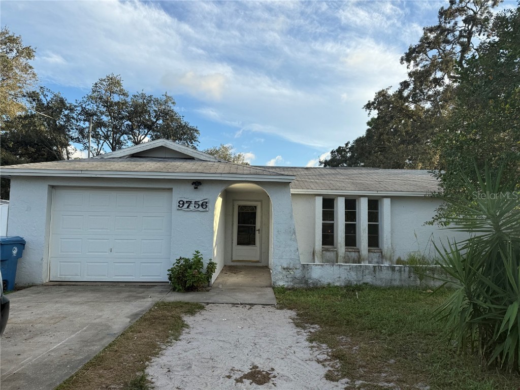 9756 Horizon Drive Spring Hill FL 34608 TB8437125 image1