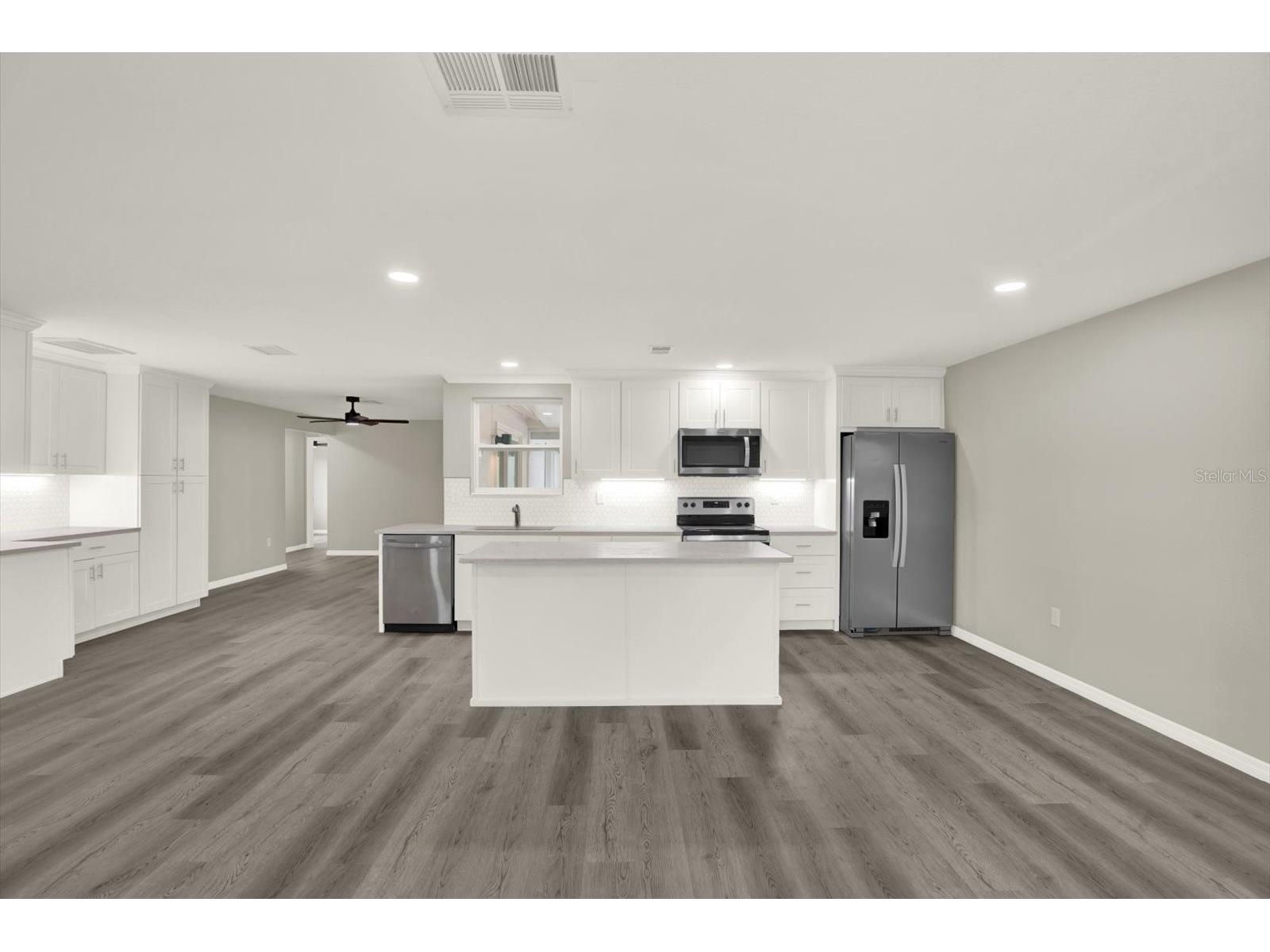 9756 Horizon Drive Spring Hill FL 34608 W7886239 image6