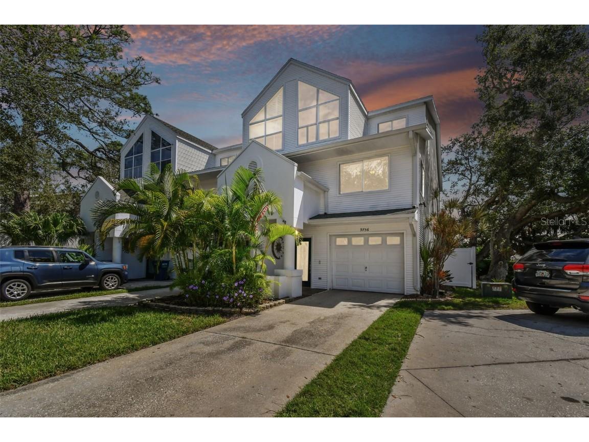 9756 Indian Key Trail #107 Seminole FL 33776 T3471100 image1