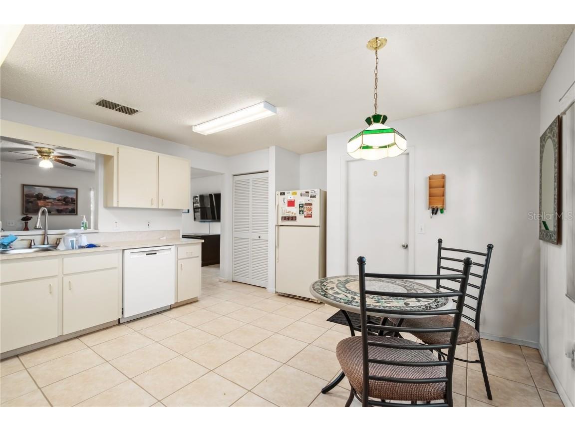 9758 SW 99th Avenue Ocala FL 34481 OM713338 image17