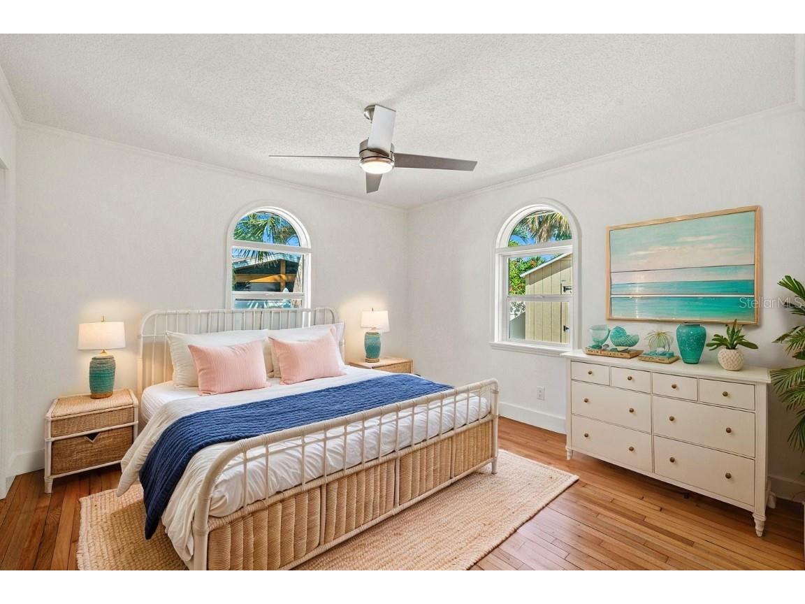 976 Narcissus Avenue Clearwater Beach FL 33767 TB8418106 image14