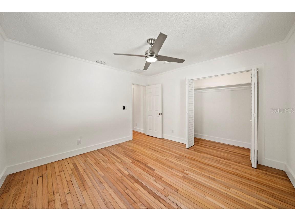 976 Narcissus Avenue Clearwater Beach FL 33767 TB8418106 image16