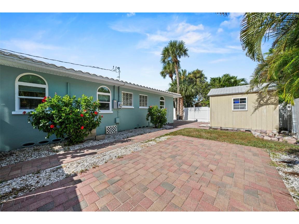 976 Narcissus Avenue Clearwater Beach FL 33767 TB8418106 image32