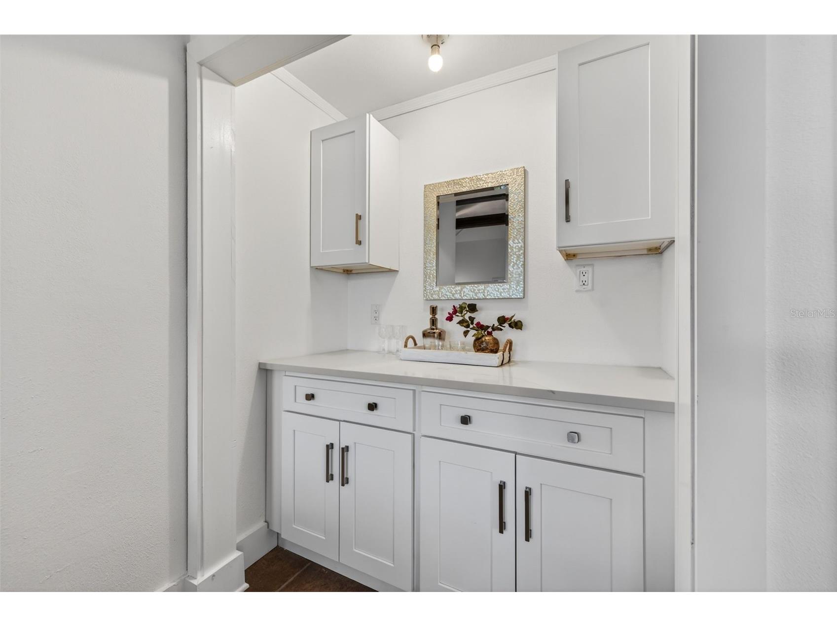 976 Narcissus Avenue Clearwater Beach FL 33767 TB8512363 image18