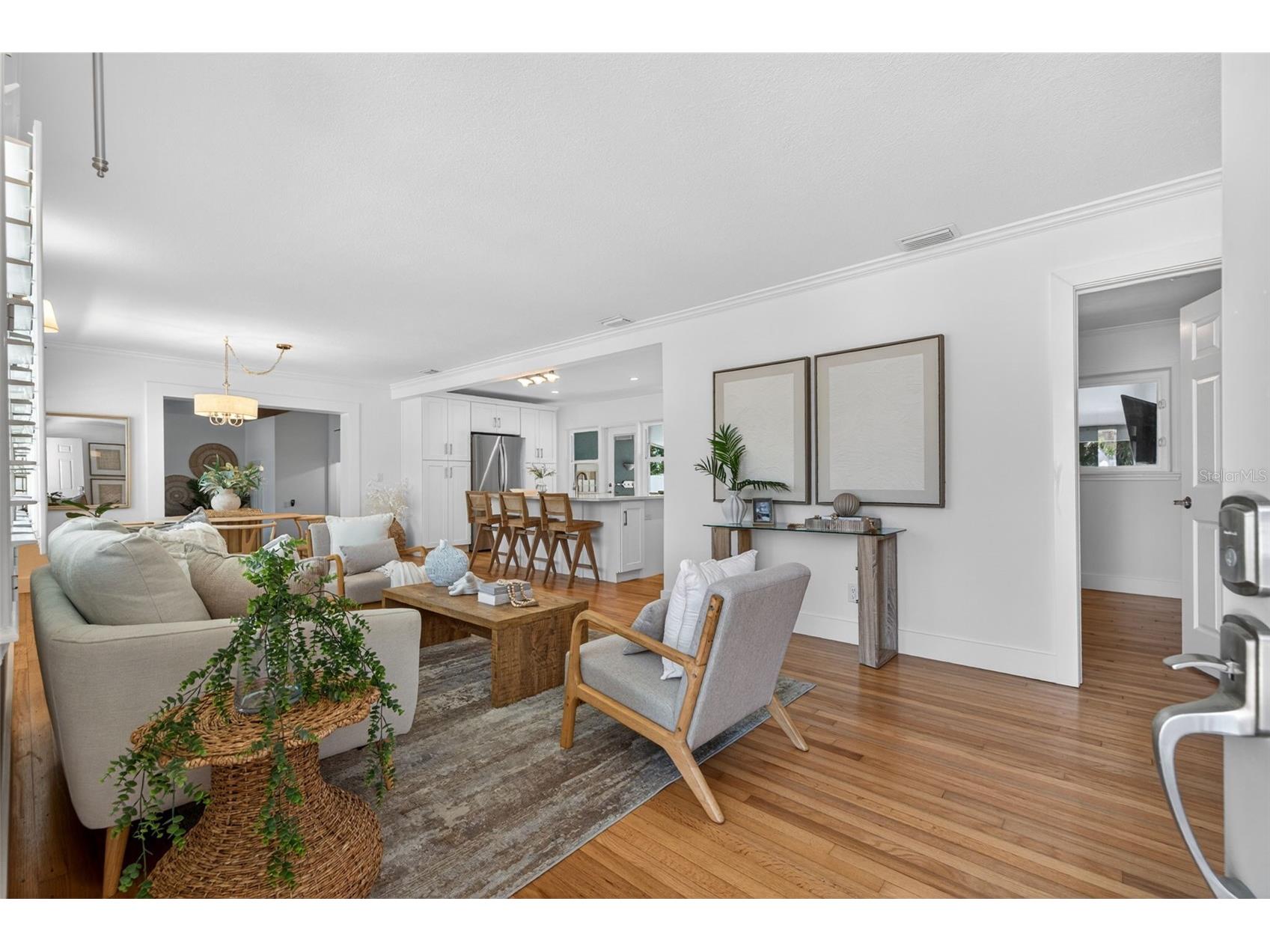 976 Narcissus Avenue Clearwater Beach FL 33767 TB8512363 image2