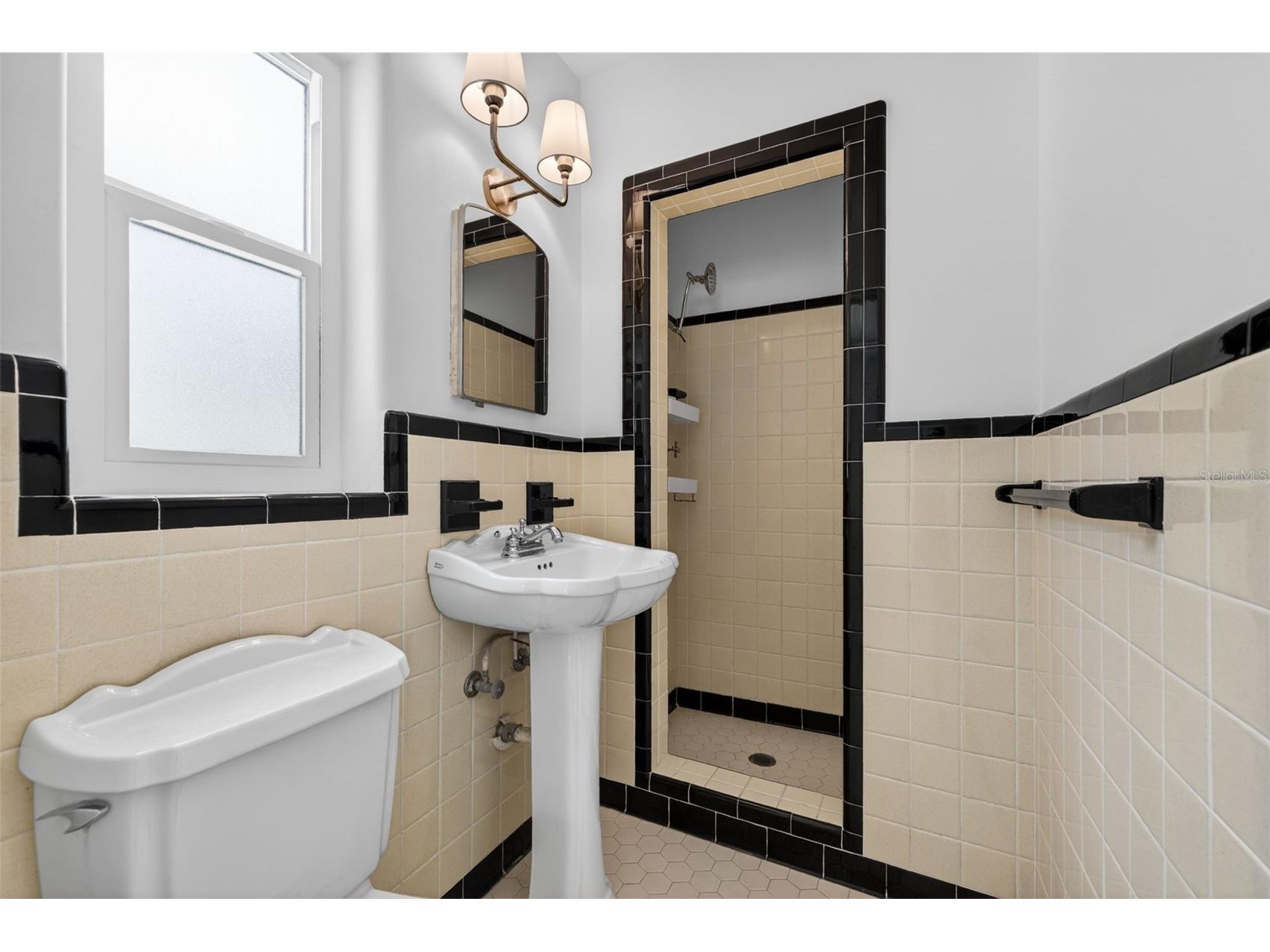 976 Narcissus Avenue Clearwater Beach FL 33767 TB8512363 image26