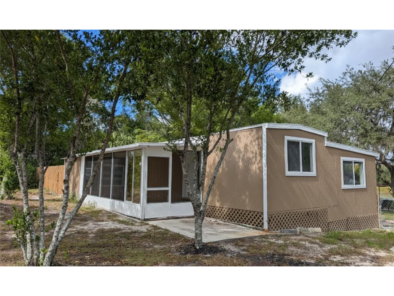 9761 Lake Drive Weeki Wachee FL 34613 TB8457872 image1