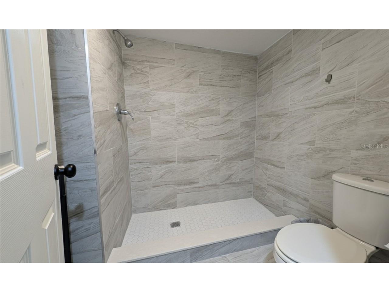 9761 Lake Drive Weeki Wachee FL 34613 TB8457872 image19