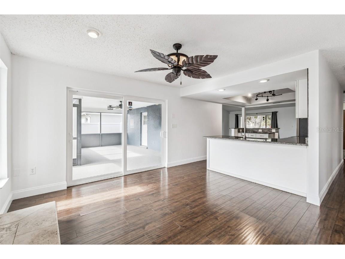 9764 130th Avenue Largo FL 33773 TB8438475 image14