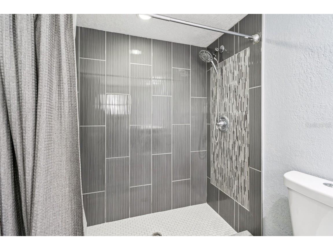 9764 130th Avenue Largo FL 33773 TB8438475 image23