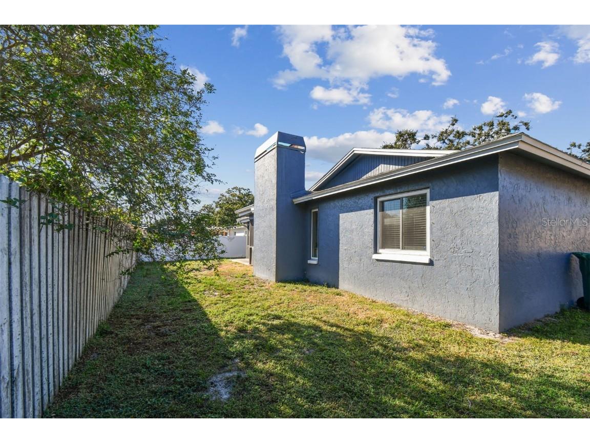 9764 130th Avenue Largo FL 33773 TB8438475 image39