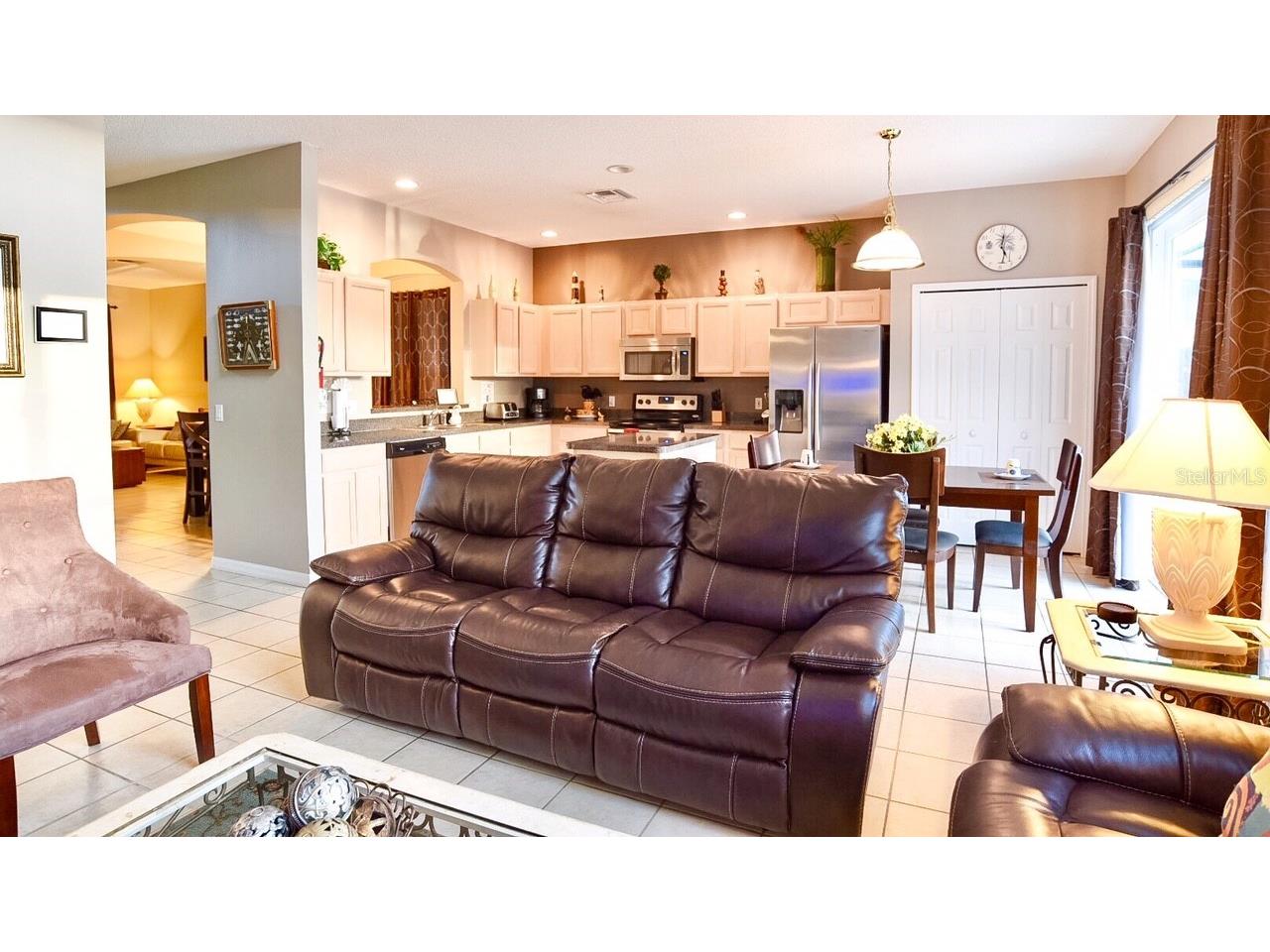 977 Lake Berkley Drive Kissimmee FL 34746 - LAKE BERKLEY S5138478 image6