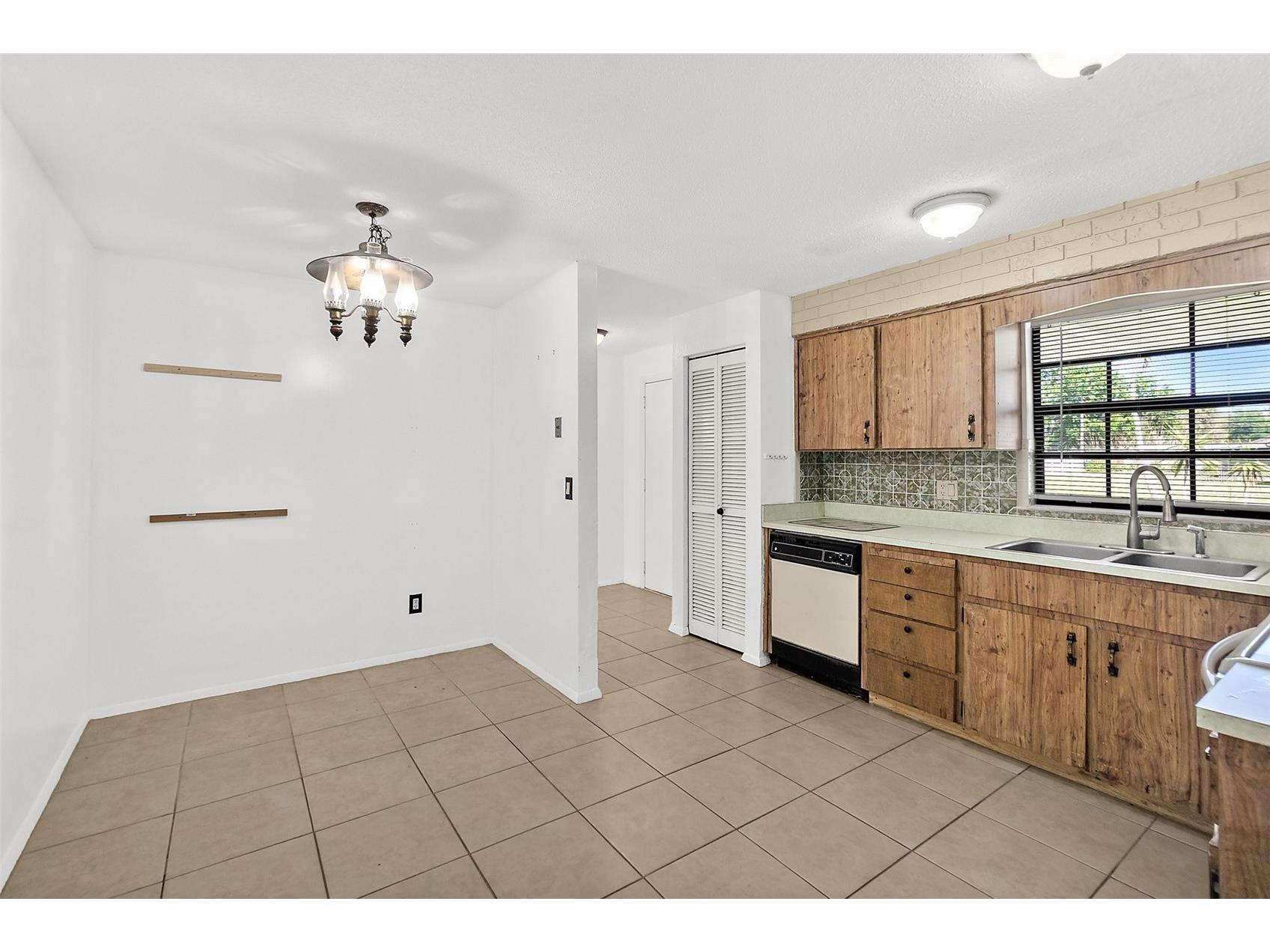 977 Whiporwill Drive Port Orange FL 32127 V4948312 image3