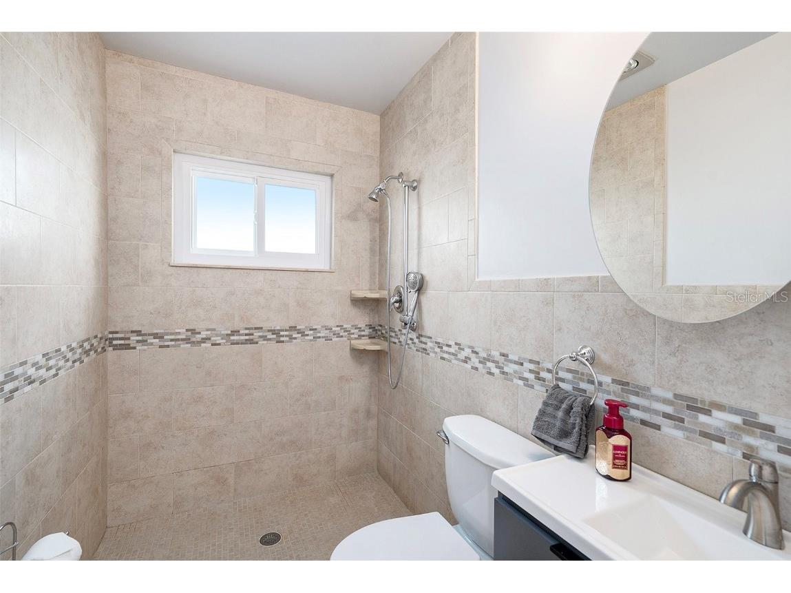 9771 37th Street N #4 Pinellas Park FL 33782 TB8447420 image20