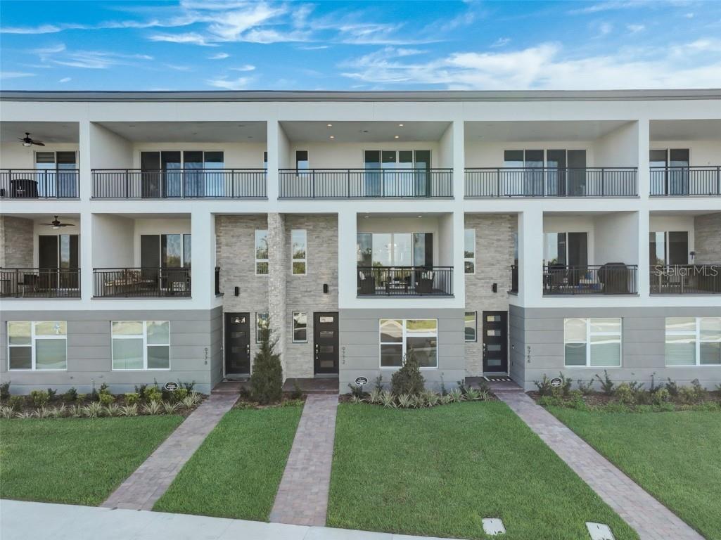 9772 Bucklow Hill Drive Orlando FL 32832 O6186861 image1