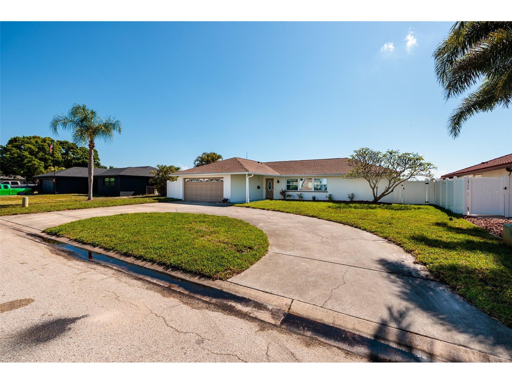 9773 1st Street NE Saint Petersburg FL 33702 TB8502676 image2