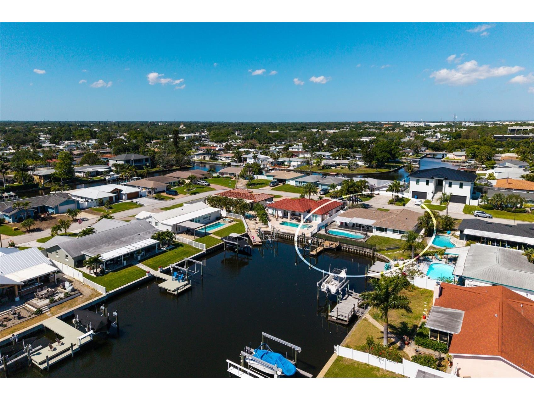 9773 1st Street NE Saint Petersburg FL 33702 TB8502676 image34