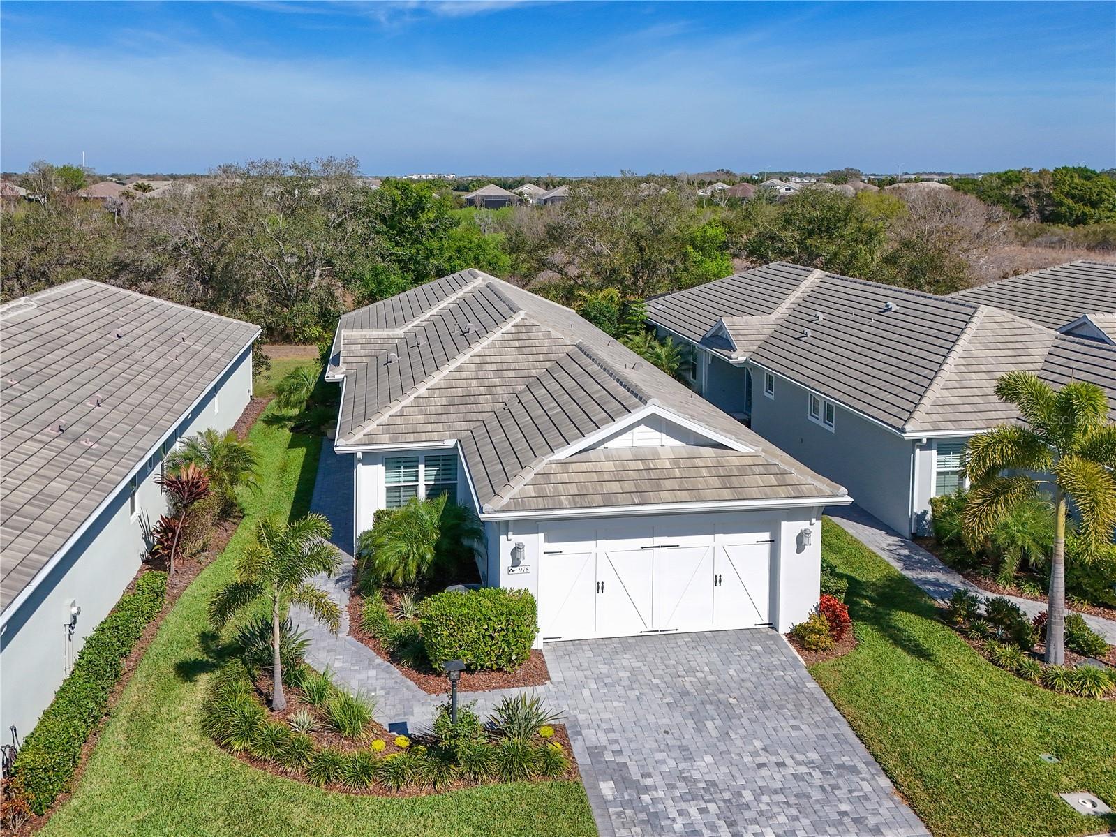 978 Crosswind Avenue Sarasota FL 34240 A4682998 image1