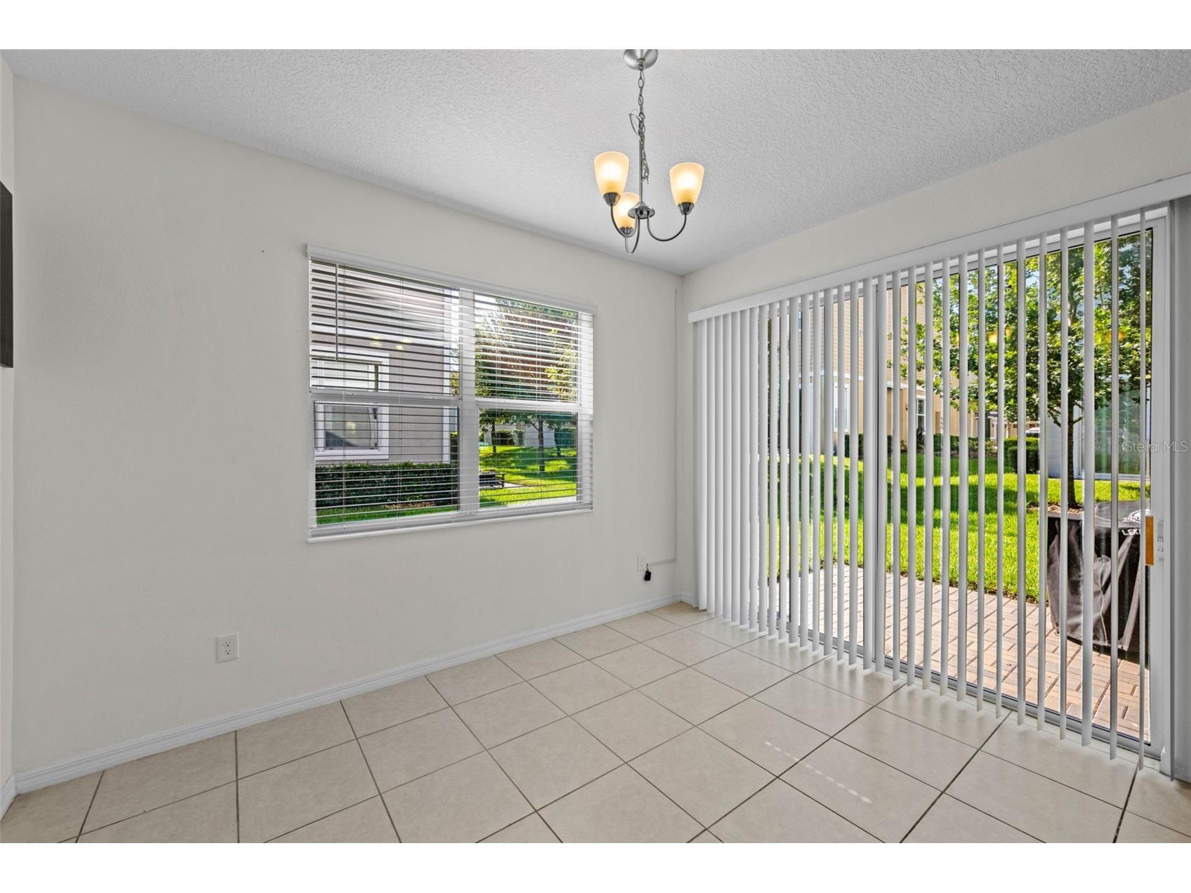 978 E 10th Street Apopka FL 32703 V4948623 image13