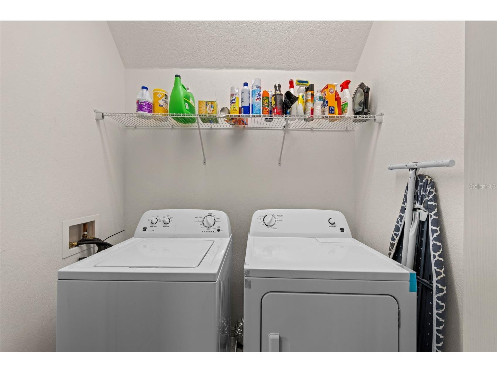 978 E 10th Street Apopka FL 32703 V4948623 image27