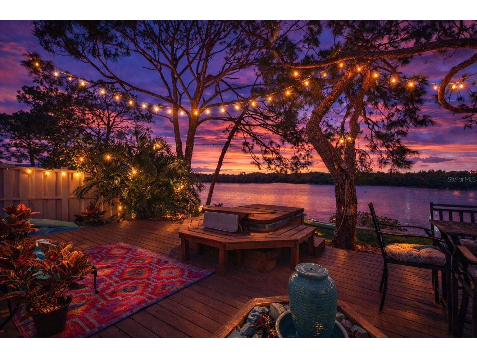 978 San Carlos Court NE Saint Petersburg FL 33702 TB8466906 image35