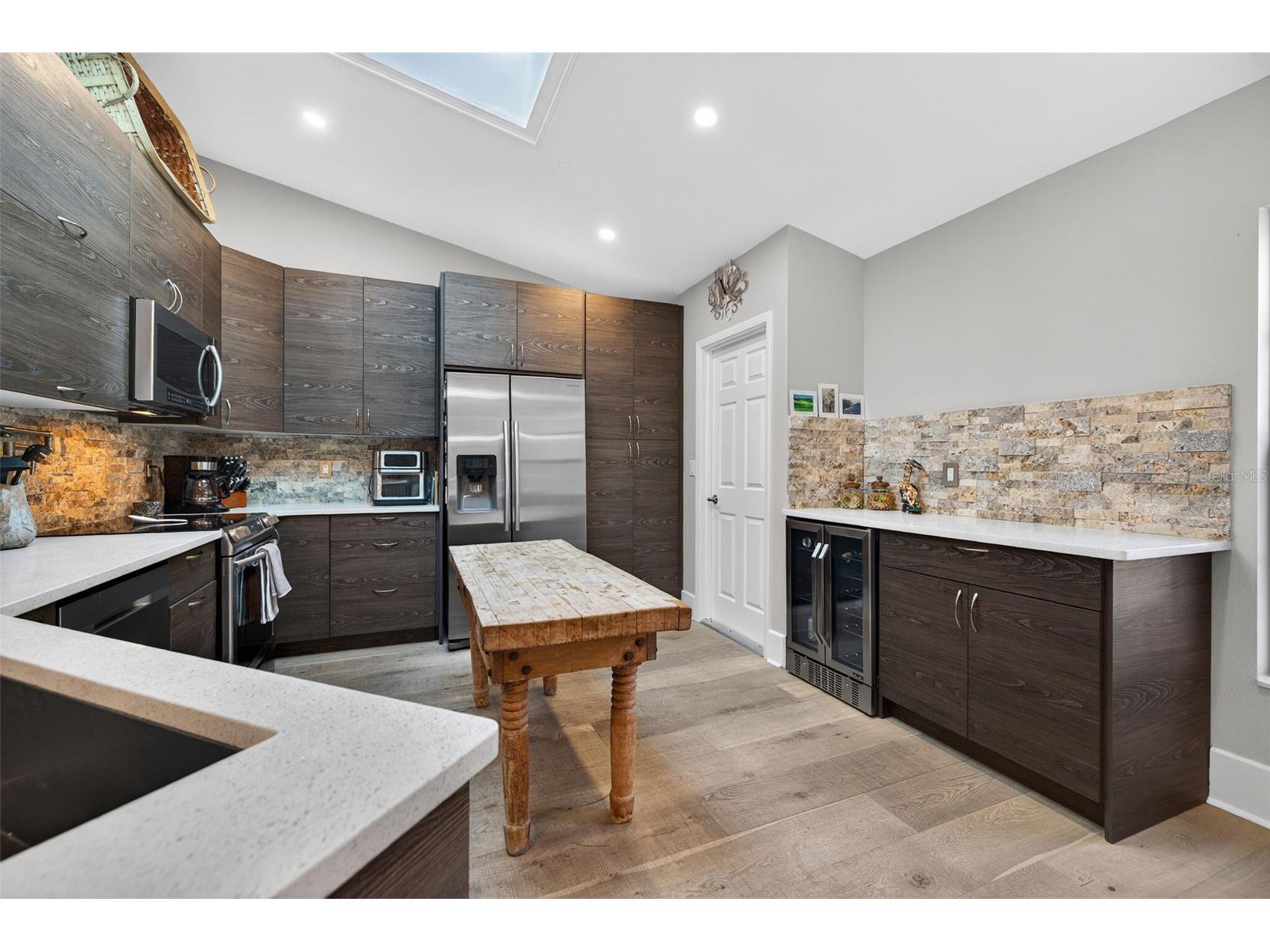 978 San Carlos Court NE Saint Petersburg FL 33702 TB8466906 image9