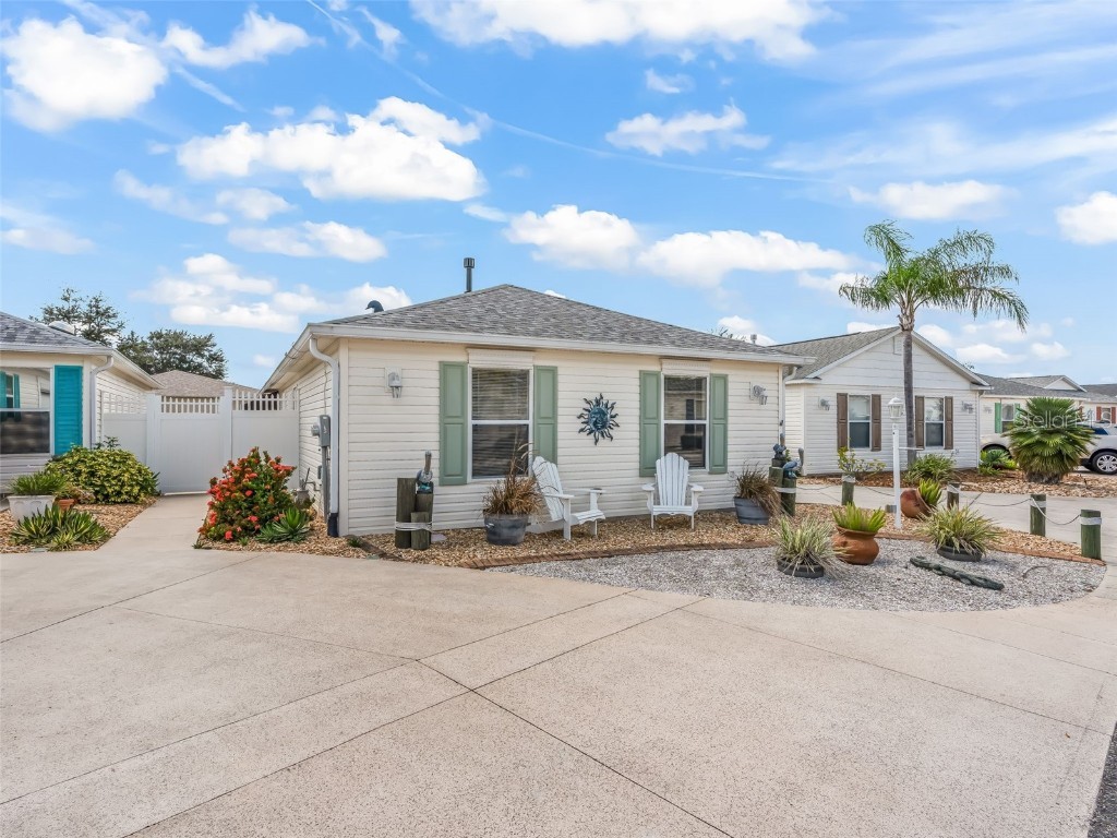 978 Smyrna Street The Villages FL 32162 TB8449535 image3