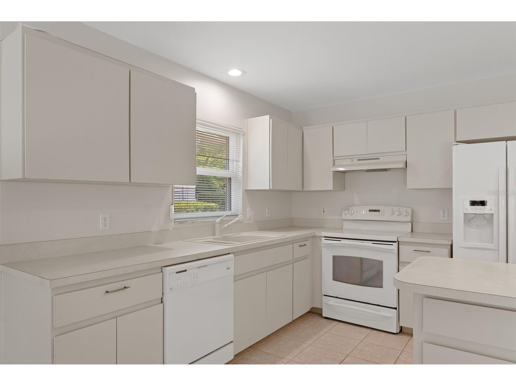978 W Colbert Court Beverly Hills FL 34465 OM729076 image17