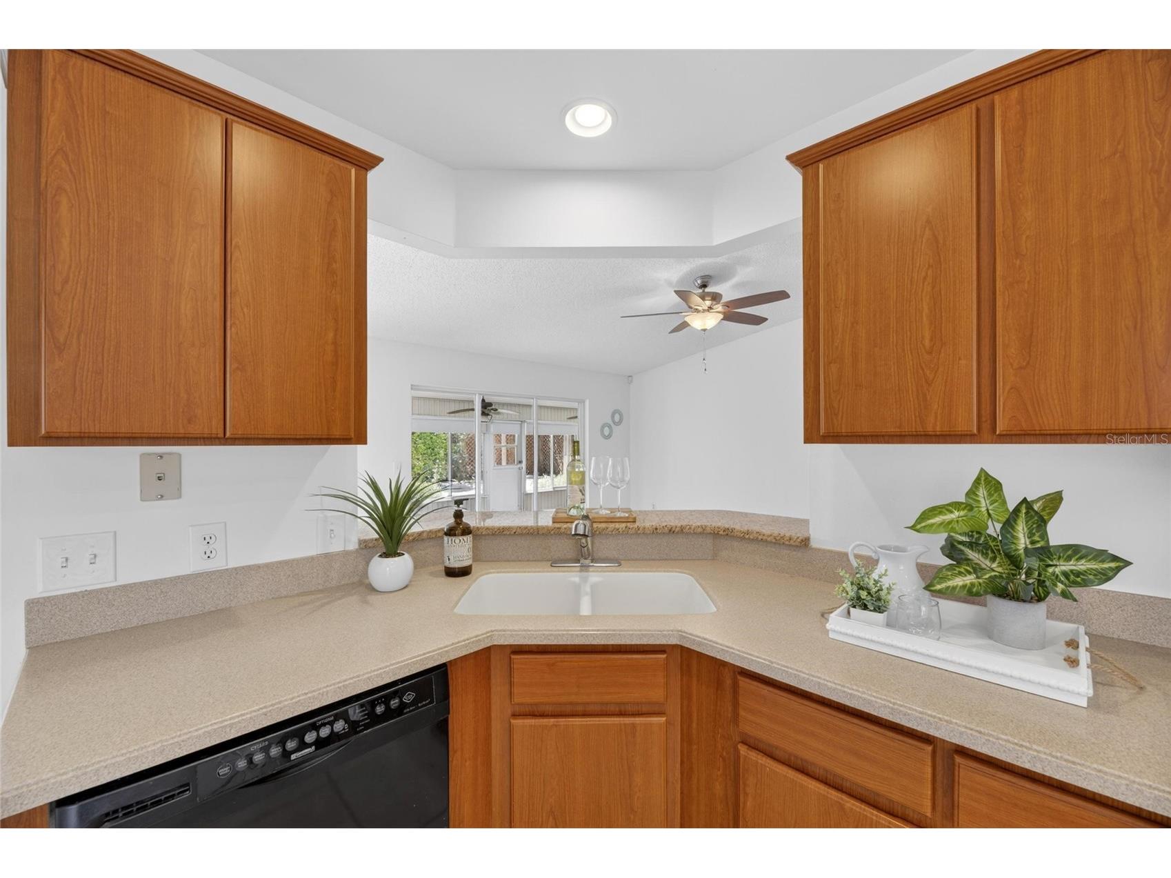 9780 Fox Chapel Road Tampa FL 33647 TB8495567 image23