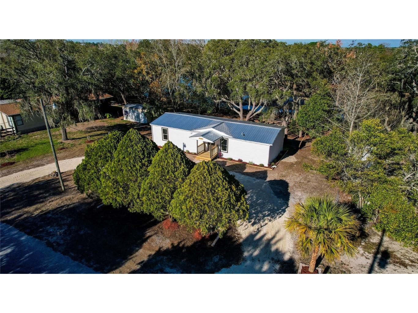 9781 Lake Drive Weeki Wachee FL 34613 T3505100 image1