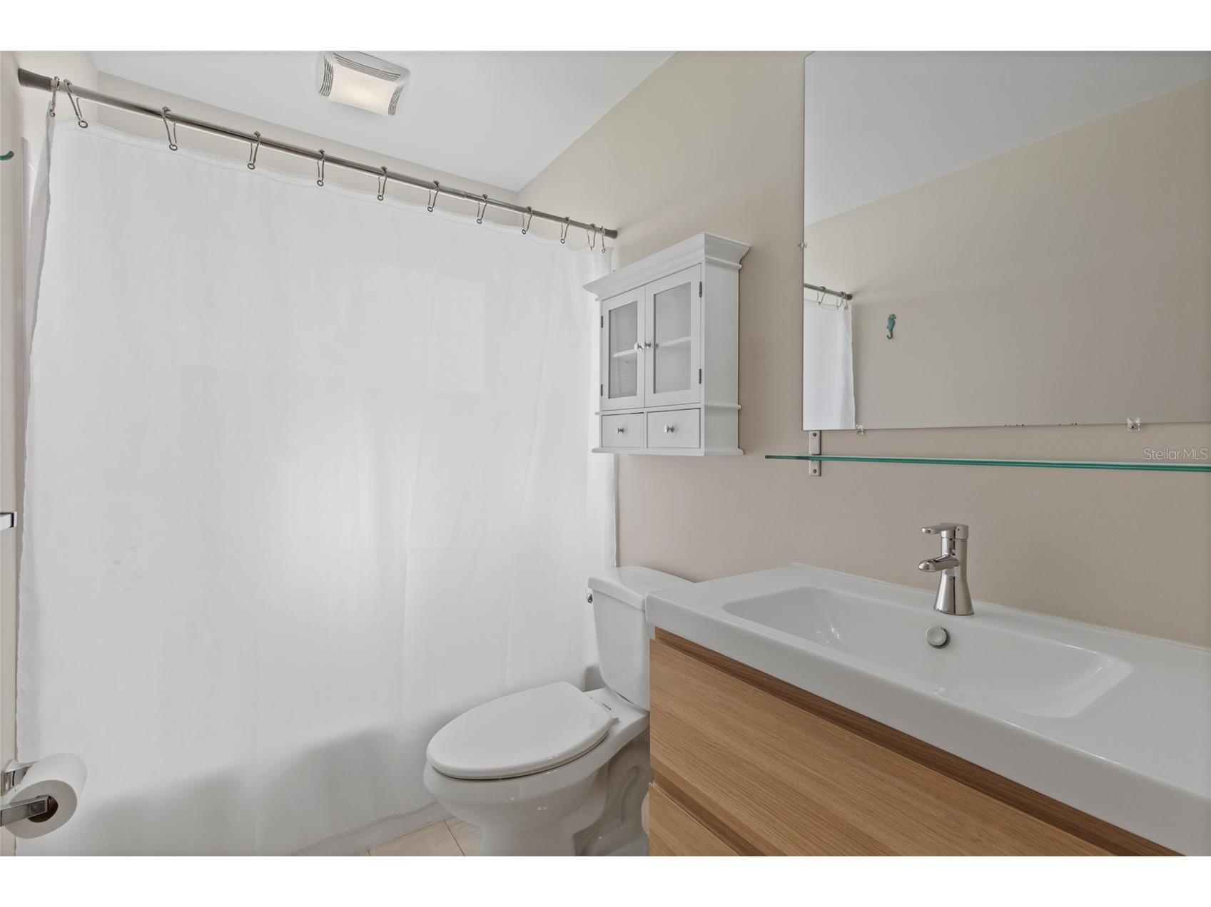 9785 Mainlands Boulevard W #1-B Pinellas Park FL 33782 A4680048 image14