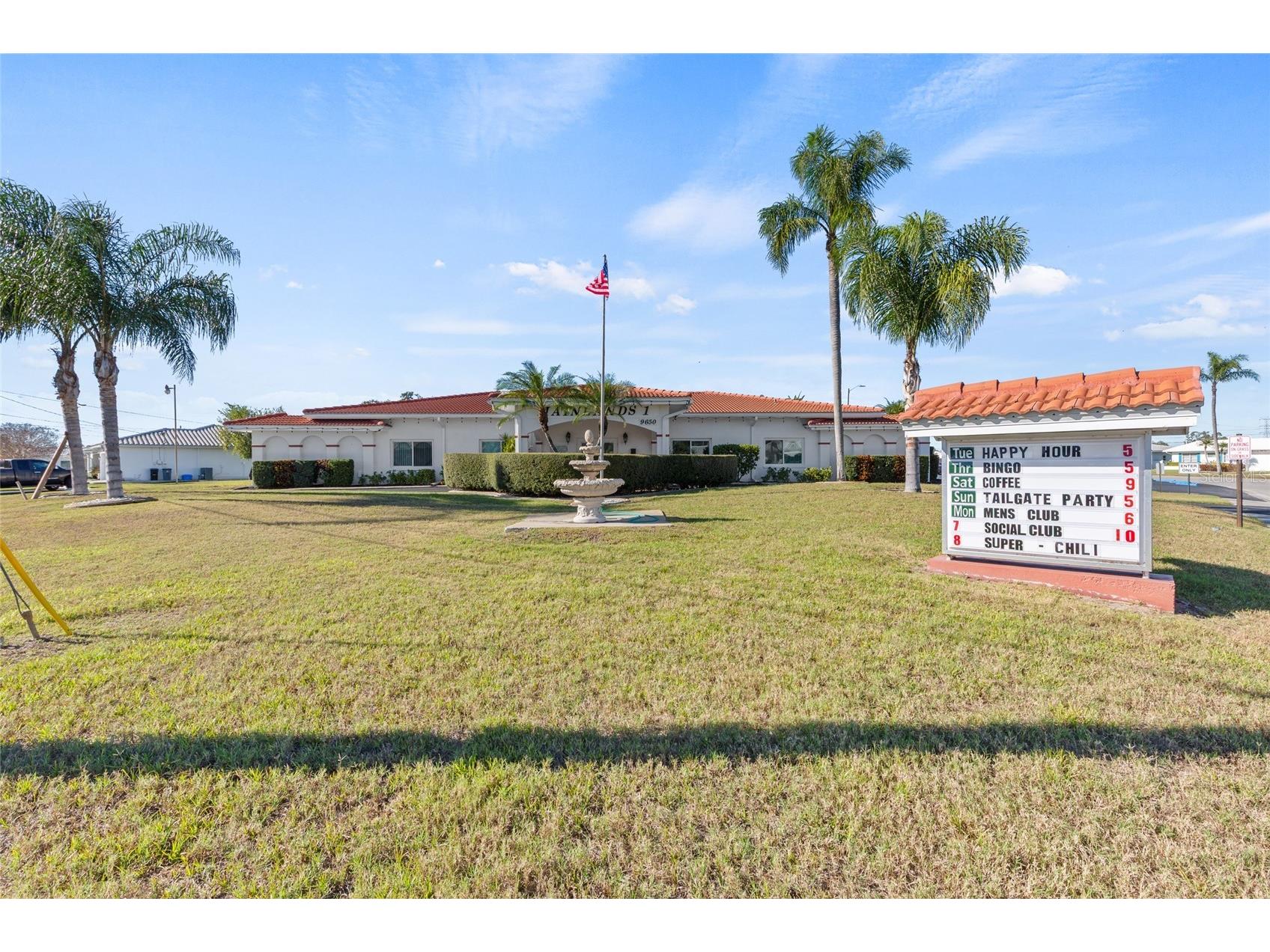 9785 Mainlands Boulevard W #1-B Pinellas Park FL 33782 A4680048 image21