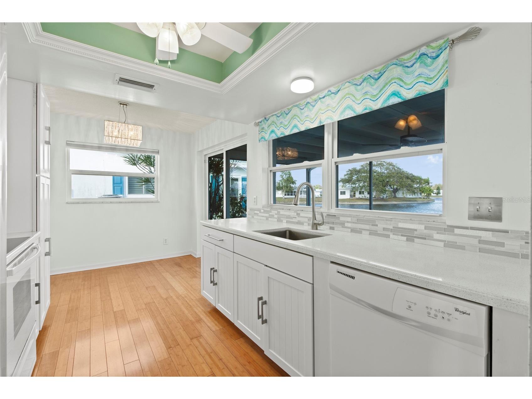 9785 Mainlands Boulevard W #1-B Pinellas Park FL 33782 A4680048 image4