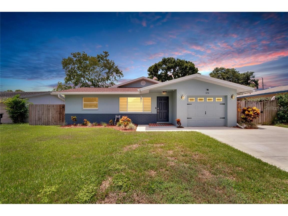 979 7th Avenue NE Largo FL 33770 T3460503 image1