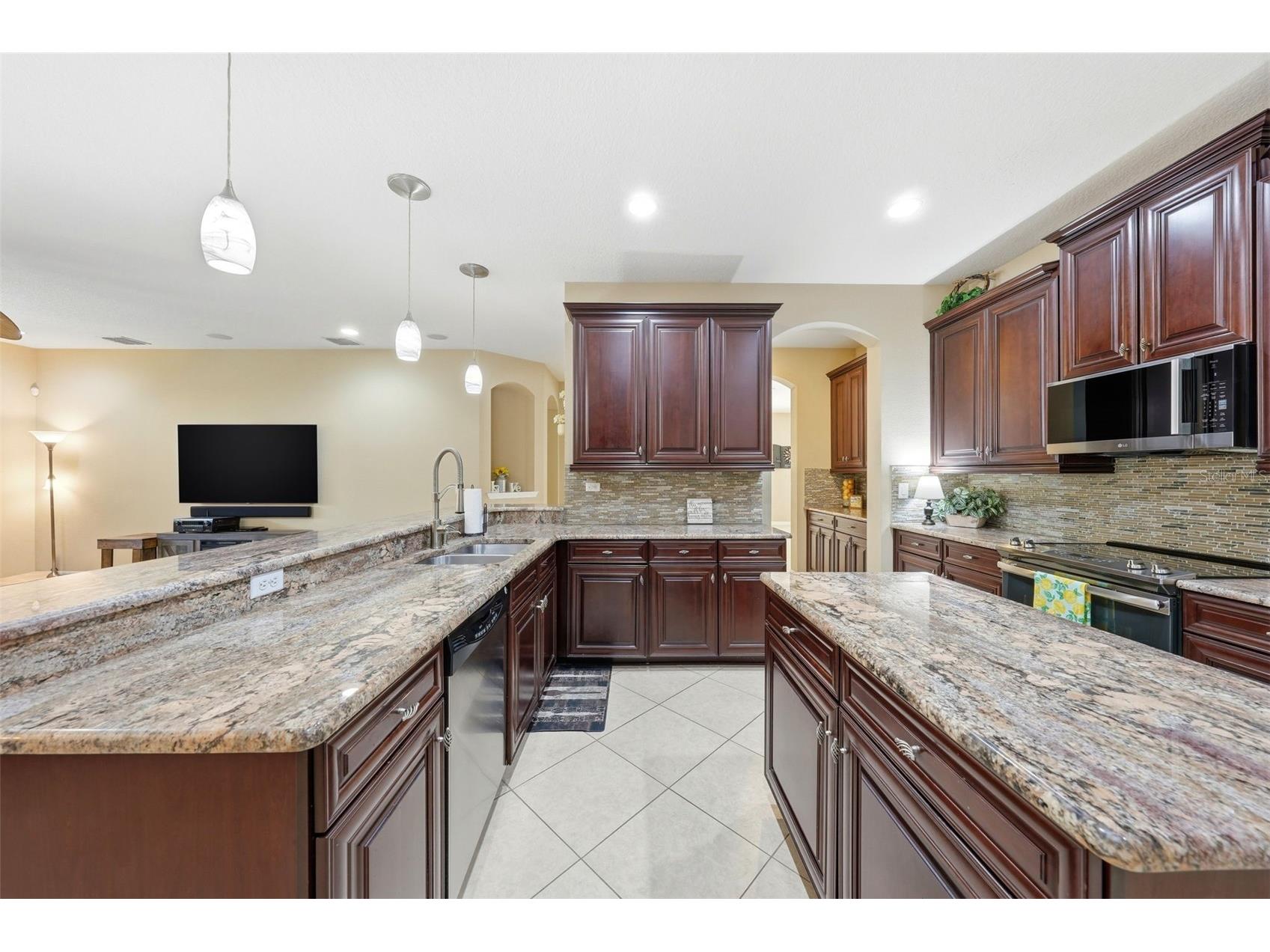979 Counts Crest Circle Apopka FL 32712 O6391238 image13