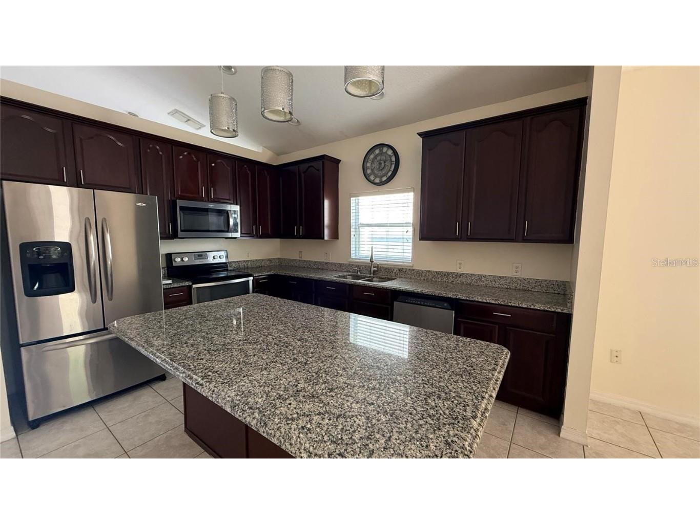 979 Hacienda Circle Kissimmee FL 34741 S5132644 image11