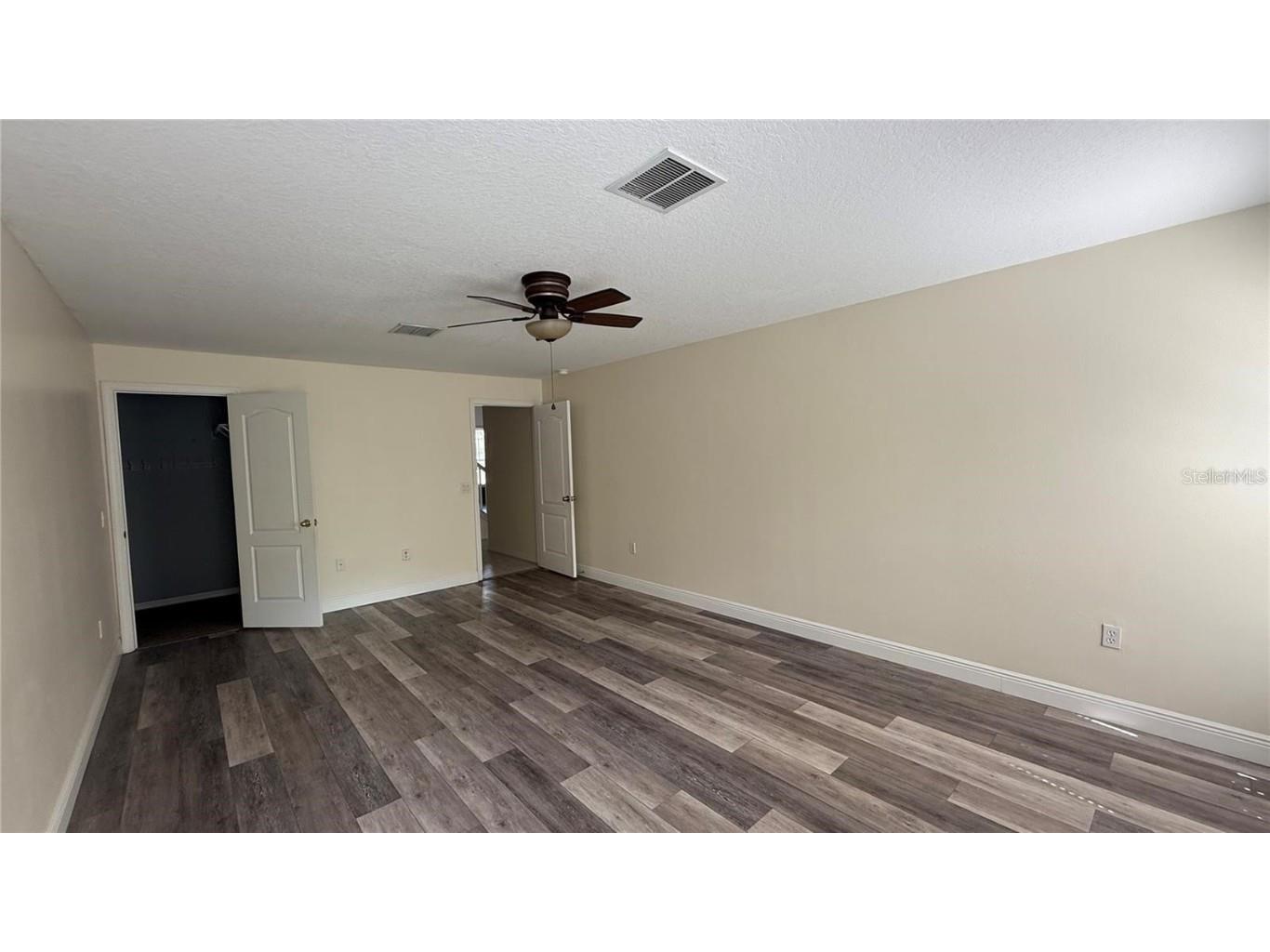 979 Hacienda Circle Kissimmee FL 34741 S5132644 image21