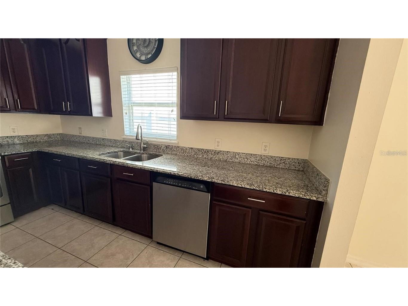 979 Hacienda Circle Kissimmee FL 34741 S5132644 image8