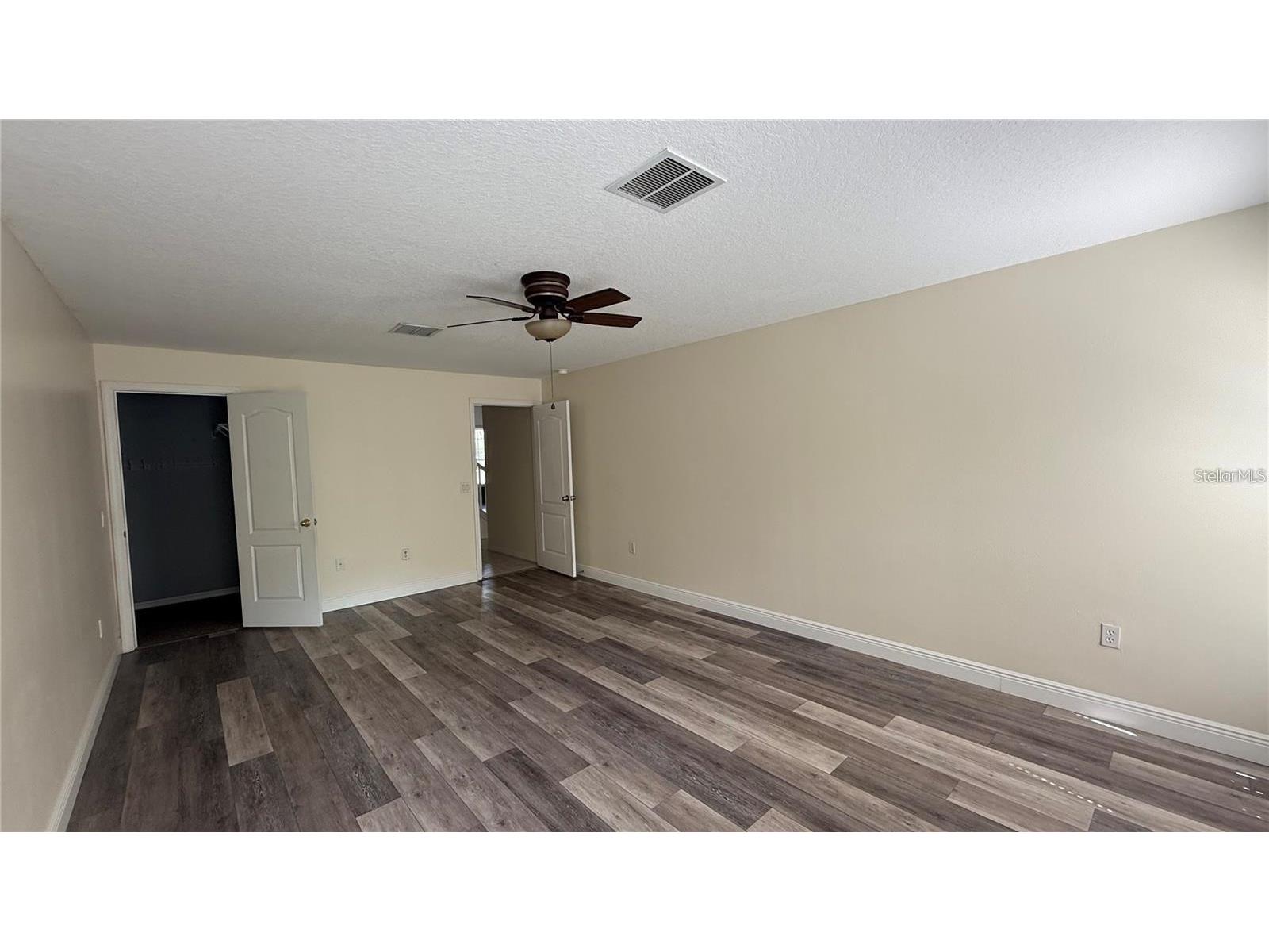 979 Hacienda Circle Kissimmee FL 34741 S5146066 image15