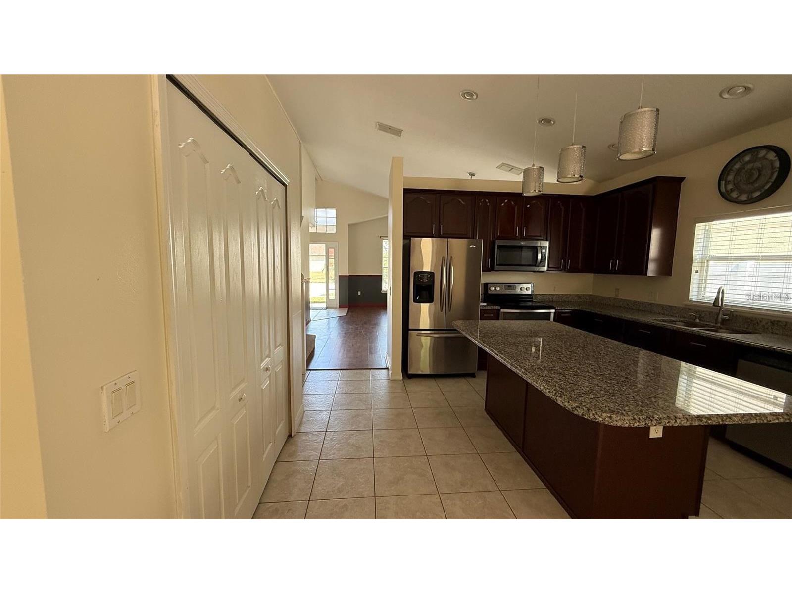 979 Hacienda Circle Kissimmee FL 34741 S5146066 image5