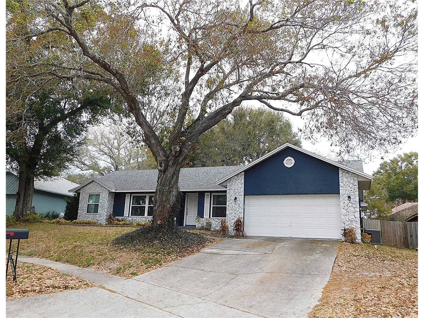 979 Red Dandy Drive Orlando FL 32818 O6382188 image1