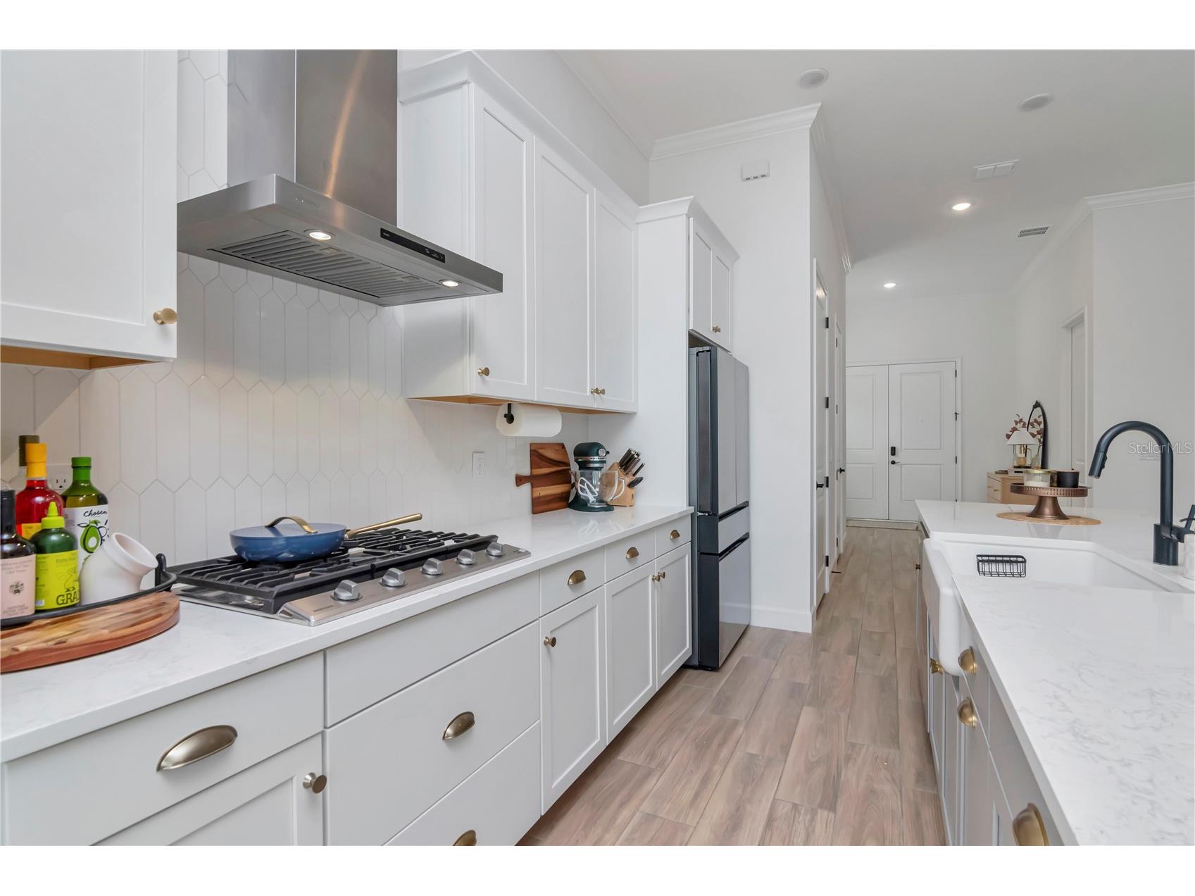 979 Signet Drive Apollo Beach FL 33572 TB8429409 image7