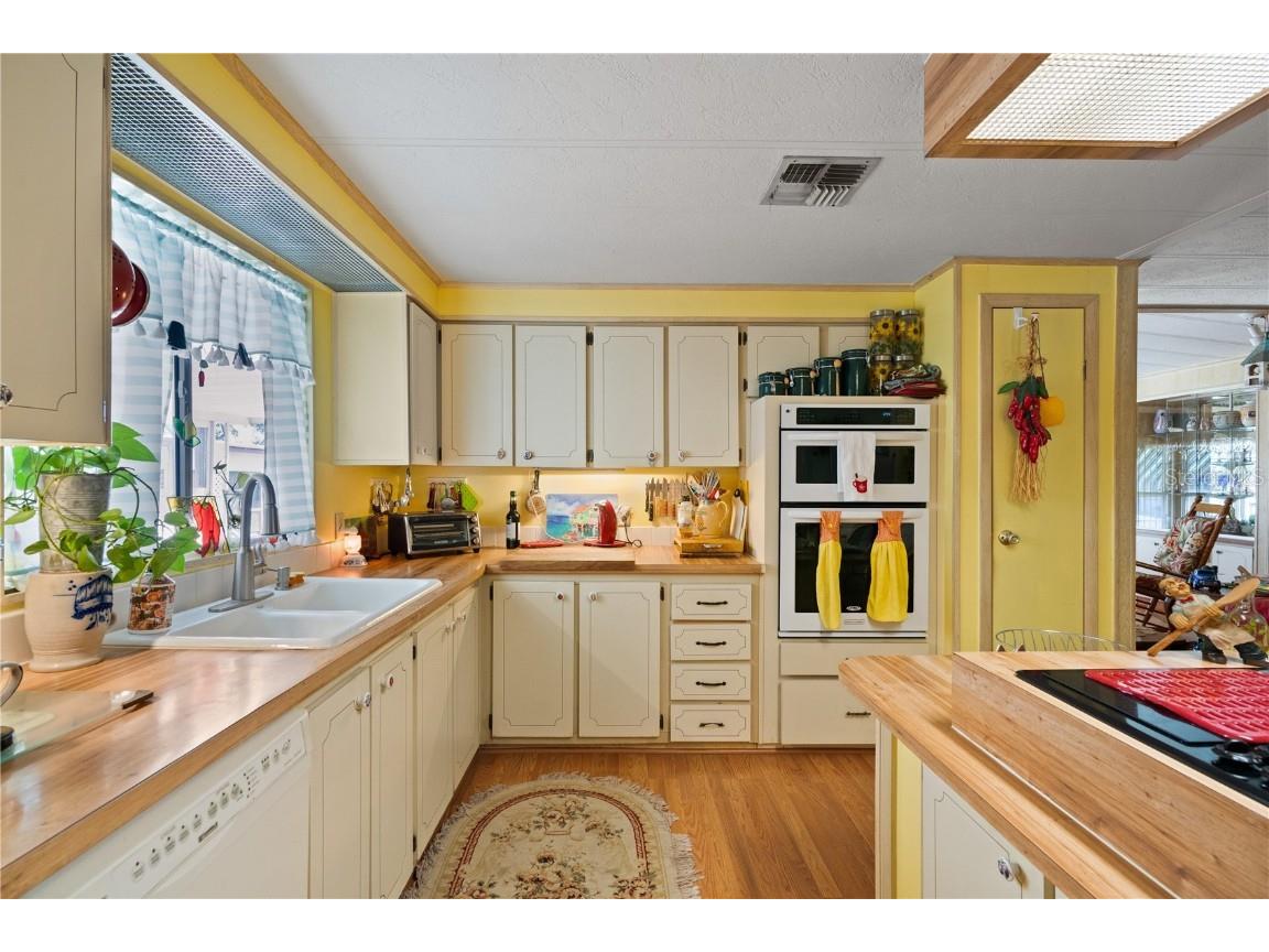 9790 66th Street N #130 Pinellas Park FL 33782 TB8343157 image4